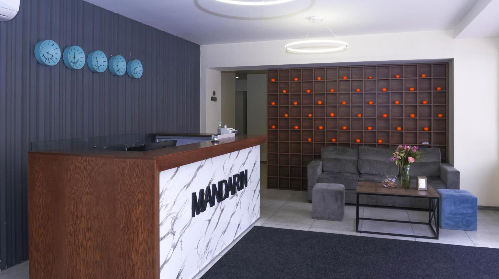 Mandarin Hotel Yerevan Exterior photo